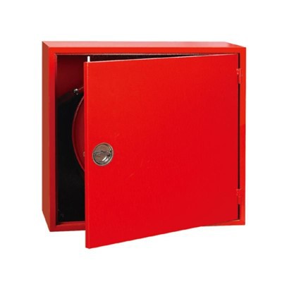 Seinale kinnitatud voolikurullikapp